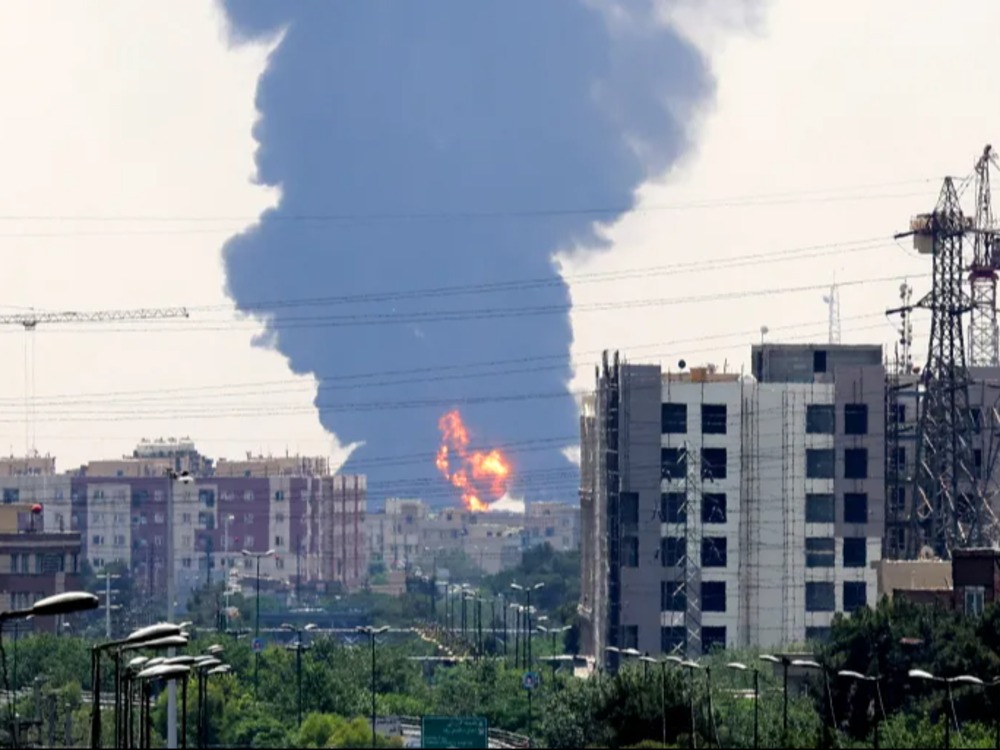 الحرس الثوري يعلن تنفيذ الموجة 55 من هجماته ضد إسرائيل والولايات المتحدة