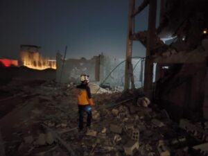 أصوات انفجارات ضخمة.. كيف يتفاعل سكان دمشق وريفها مع تأثير الصواريخ الإيرانية؟