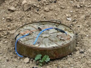 استشهاد عنصرين من الأمن الداخلي بلغم من مخلفات النظام البائد بريف درعا