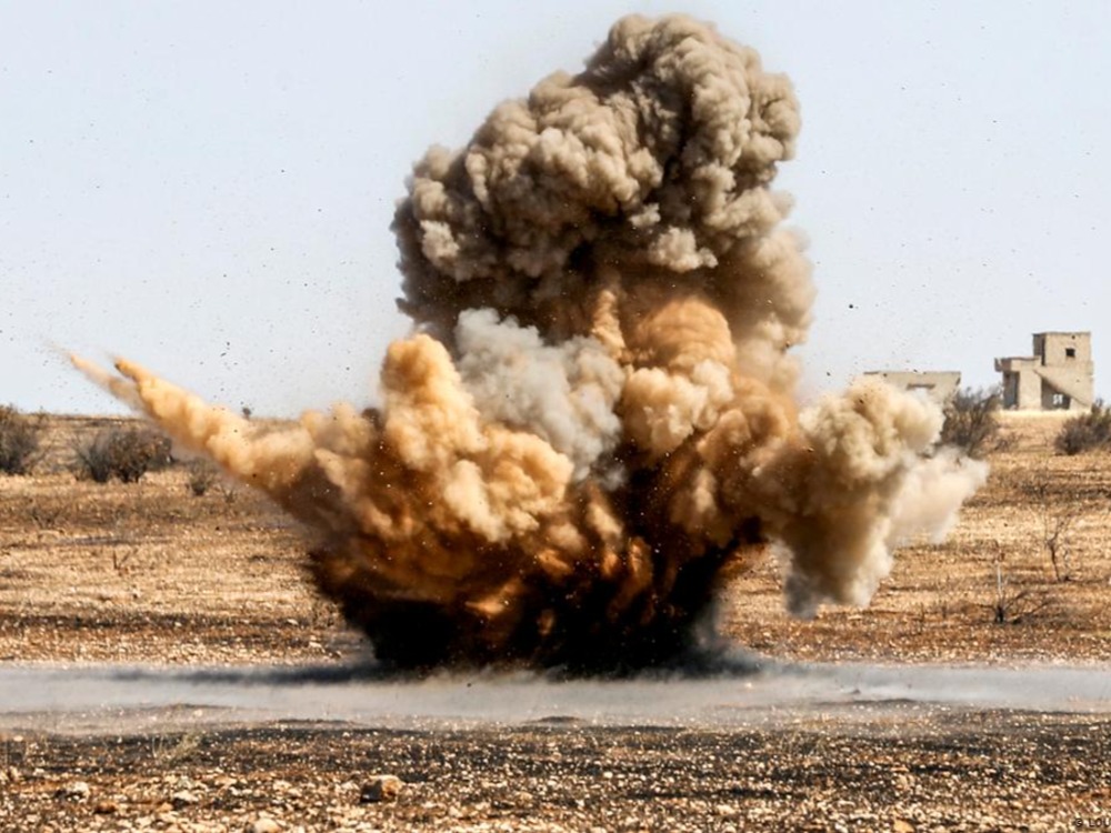 دير الزور.. مقتل ثلاثة مواطنين وإصابة آخر في حادثي انفجار ألغام