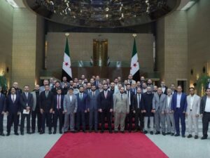 الرئيس الشرع: سيكون في سوريا قانوناً للأحزاب وسيضع القانونيون ضوابطه