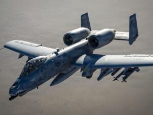 نيويورك تايمز: سقوط طائرة حربية أمريكية ثانية فوق مضيق هرمز