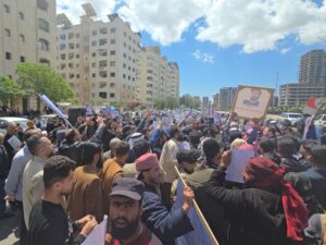 دمشق.. وقفة لأهالي المعتقلين في سجون قسد طالبين الكشف عن مصير أبنائهم