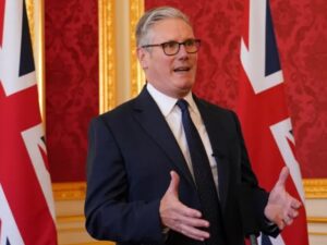 رئيس الوزراء البريطاني: أؤكد مجدداً أن الحرب في منطقة الشرق الأوسط ليست حربنا