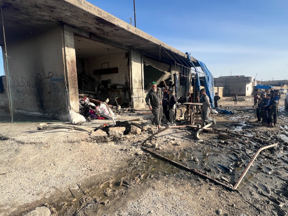 مقتل 6 أشخاص وإصابة آخر بانفجار جسم متفجر في محل خردة بالحسكة