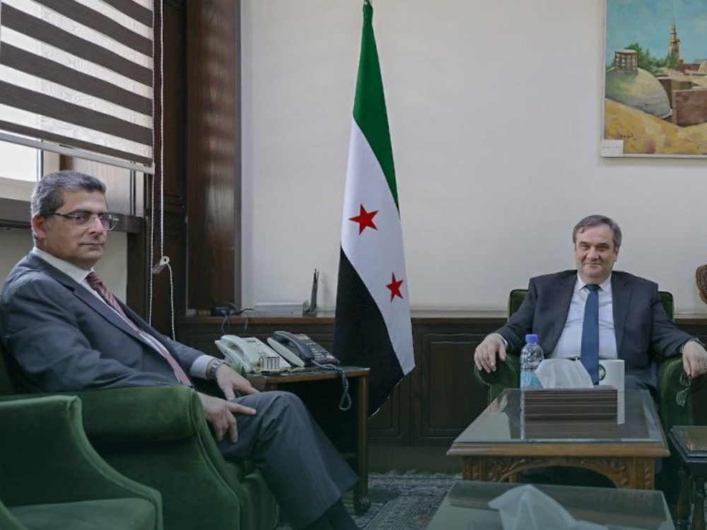 مباحثات سورية – لبنانية لتعزيز التعاون الاقتصادي بين البلدين