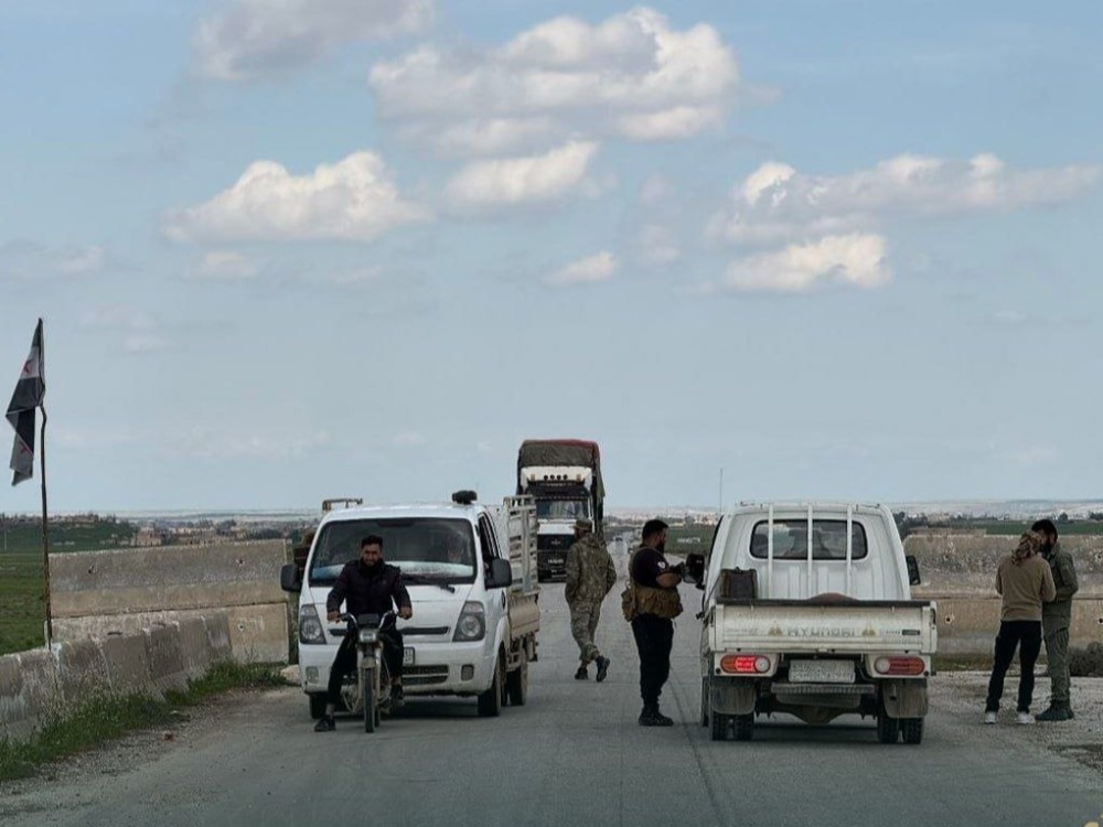 الحسكة.. استئناف حركة المرور على طريق M4 بعد إغلاق مؤقت بسبب السيول