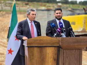 وضع حجر الأساس لمشروع مشفى جديد للأمومة والطفولة في إدلب