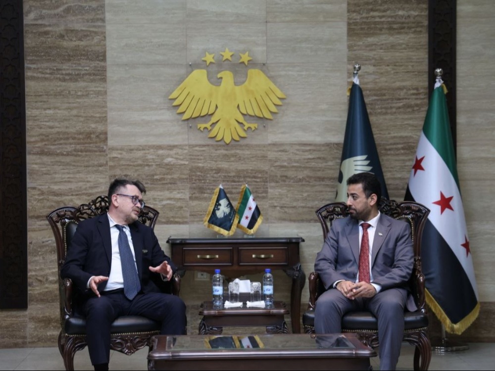 وزير الصحة يبحث مع منظمة إيطالية تحضيرات إعادة تفعيل مستشفى الرستن في حمص