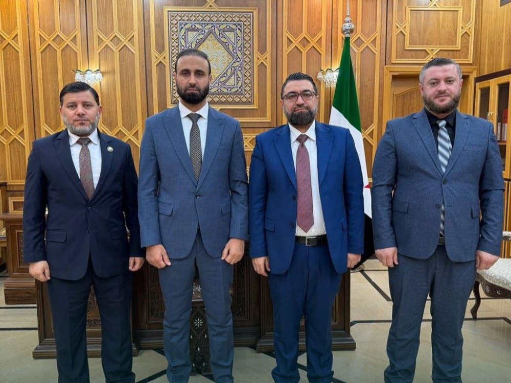 وزير العدل يجتمع مع الفريق الرئاسي لبحث الواقع القضائي في الحسكة