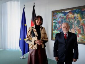 وزير الاقتصاد يبحث في برلين تعزيز التعاون المشترك