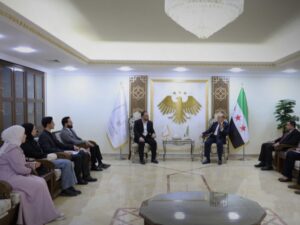 لمواكبة اندماجهم.. وزير التعليم العالي يلتقي الطلبة العائدين من لبنان