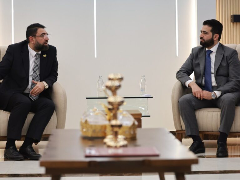 وزيرا الداخلية والعدل يعقدان جلسة عمل مشتركة لتعزيز مسار العدالة وترسيخ سيادة القانون