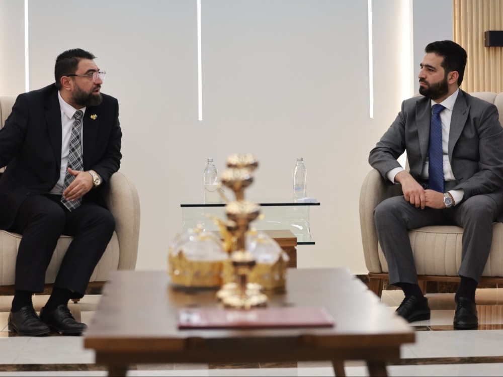 وزيرا الداخلية والعدل يعقدان جلسة عمل مشتركة لتعزيز مسار العدالة وترسيخ سيادة القانون