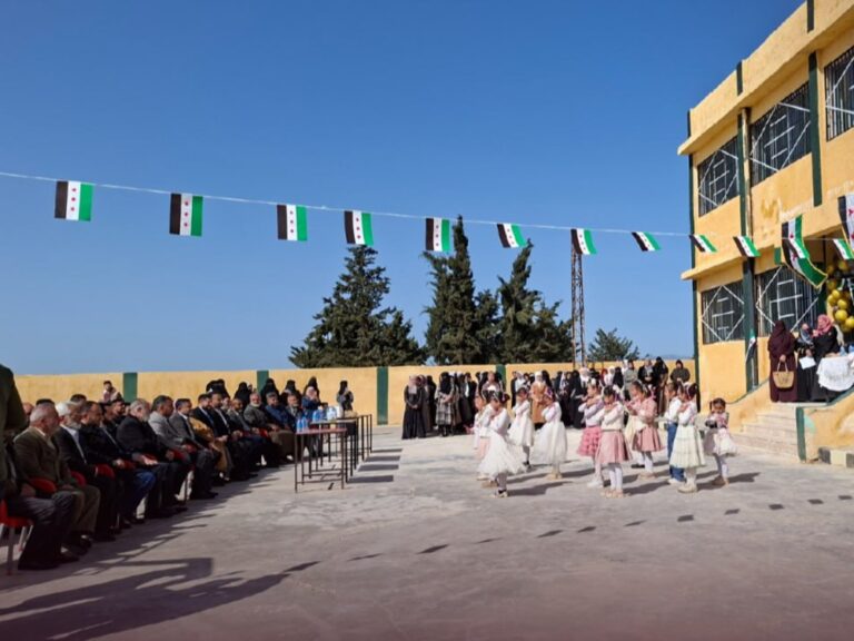 افتتاح 32 مدرسة بدعمٍ من حملة الوفاء لإدلب