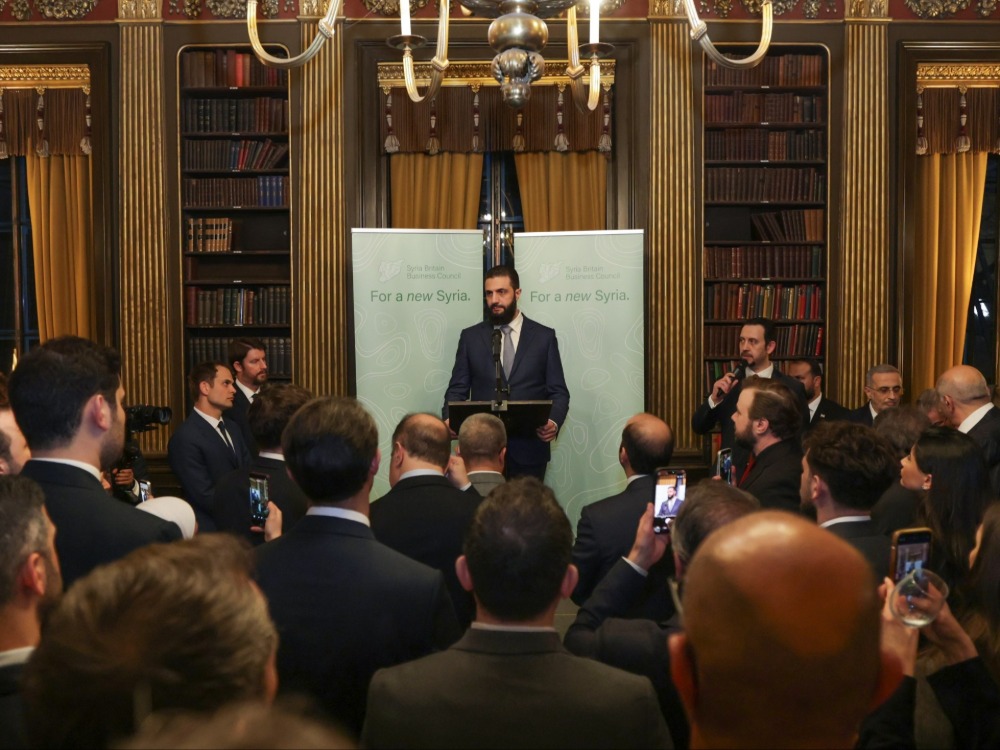 ست شركات بريطانية شاركت في اجتماع الرئيس الشرع في العاصمة لندن