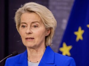 المفوضية الأوروبية: تصرفات إيران تهدد الاستقرار الاقتصادي العالمي