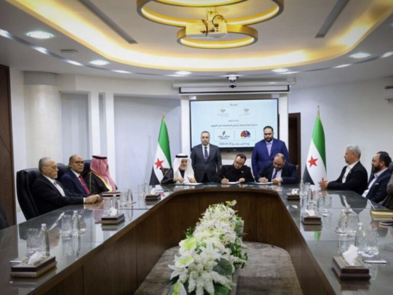 توقيع مذكرة تفاهم سورية سعودية لإنتاج فوسفات ثنائي الأمونيوم