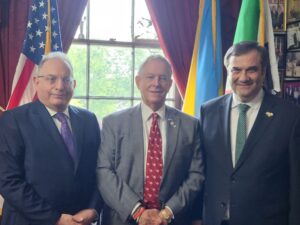 وزير المالية يلتقي وفداً من الكونغرس الأمريكي لبحث التعاون الاقتصادي