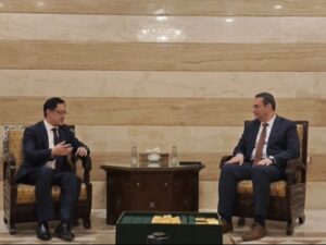 لقاء سوري–صيني لبحث تعزيز التعاون في المنظمات الدولية