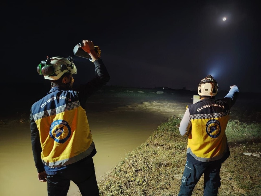 وزارة الطوارئ: انقطاع طريق السبلة ـ الغيضة بريف حمص بشكل كلي بسبب الفيضانات