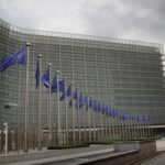 المفوضية الأوروبية تقترح استئناف العمل باتفاقية التعاون مع سوريا