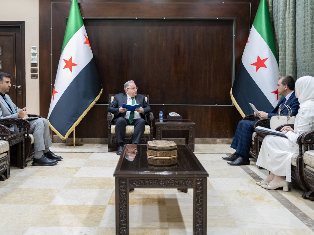 وزير المالية ونقيب الأطباء يبحثان تطوير منظومة التأمين الصحي