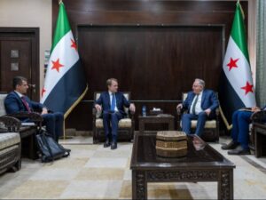 برنية يبحث مع السفير الفرنسي لدى سوريا تعزيز التعاون الاقتصادي والمالي