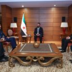 الرئيس الشرع يلتقي وزير الخارجية التركي على هامش منتدى أنطاليا