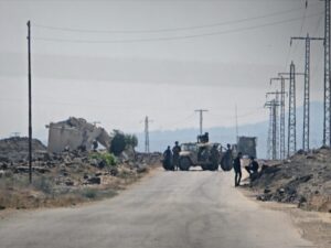 الاحتلال الإسرائيلي يتوغل في القنيطرة ويعتقل شابين