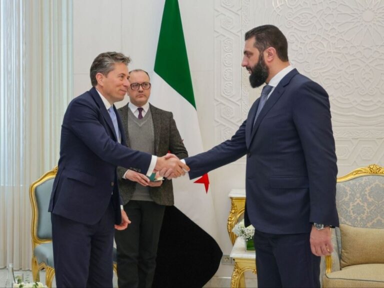 الرئيس الشرع يبحث مع مسؤول أممي آليات تحسين كفاءة العمل الإنساني في سوريا