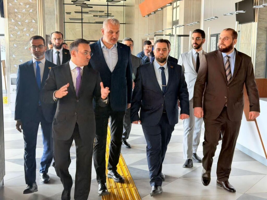 سوريا و أذربيجان تبحثان التعاون في مجال التحول الرقمي