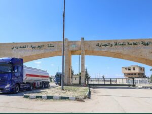 منفذ اليعربية.. نشاط تجاري متزايد مع عبور شحنة ترانزيت جديدة