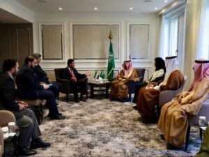 سوريا والسعودية تبحثان في جنيف تعزيز التعاون الصحي