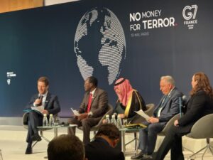 وزير المالية يشارك في مؤتمر "لا أموال للإرهاب" بباريس