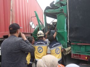 الدفاع المدني: وفاة خمسة أشخاص وإصابة 21 آخرين يحوادث سير في يوم واحد