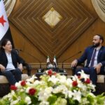 محافظ حلب يبحث مع وفد أممي واقع المخيمات وسبل دعم العودة