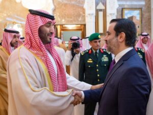 خلال الاستقبال السنوي للحجاج.. الشيباني ينقل تحيات الرئيس الشرع لولي العهد السعودي