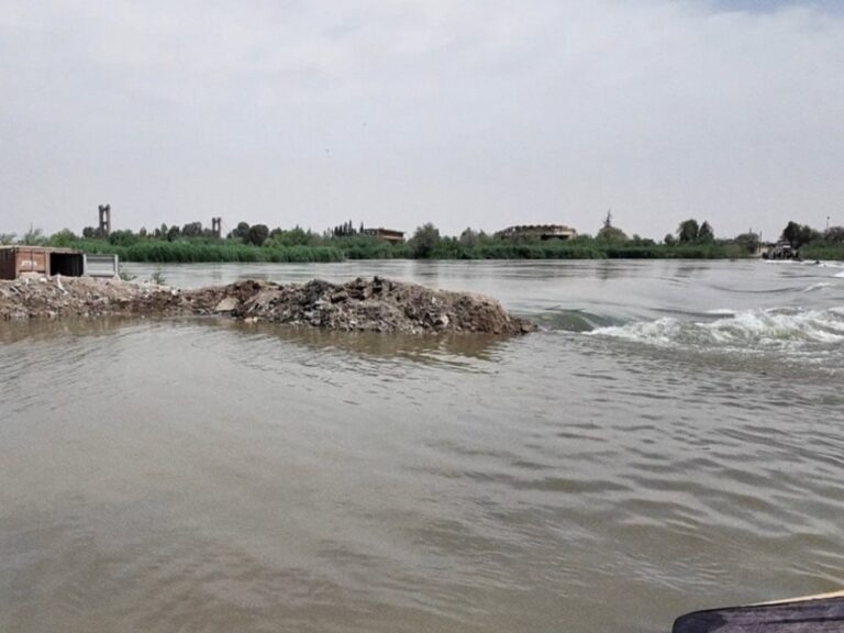 خطة استجابة متكاملة في دير الزور لحماية محطات المياه من فيضان الفرات