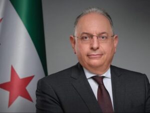 الرئيس الشرع يترأس اجتماعاً في دير الزور للاطلاع على واقع استجابة المؤسسات الحكومية