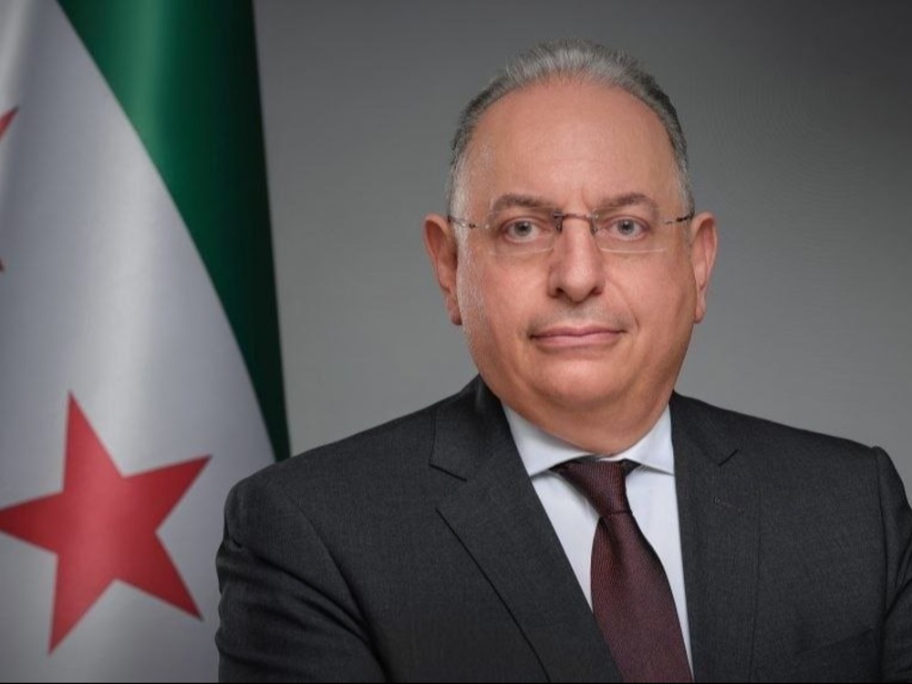 الرئيس الشرع يترأس اجتماعاً في دير الزور للاطلاع على واقع استجابة المؤسسات الحكومية