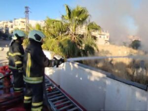 بيوم واحد.. الدفاع المدني يستجيب لـ12 حريقاً بحمص