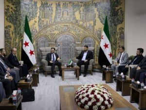 وزير الاتصالات يزور إدلب للاطلاع على واقع الاتصالات والبنى التقنية