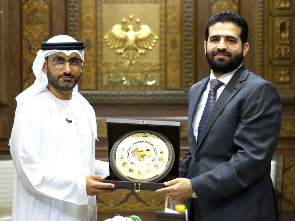 وزير الداخلية يستقبل السفير الإماراتي ويبحثان سبل التعاون المشترك