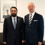 وزير العدل يبحث آفاق التعاون مع ممثل الاتحاد الأوروبي في لاهاي