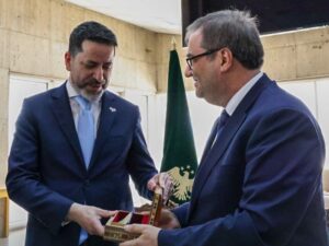 محمد صفوت رسلان يتسلم مهام حاكم مصرف سورية المركزي