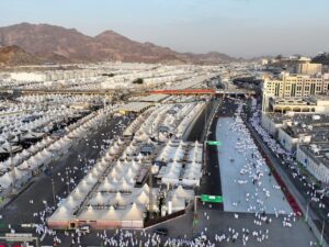 استكمال التجهيزات الخاصة بمخيمات الحجاج السوريين في مشعري منى وعرفات