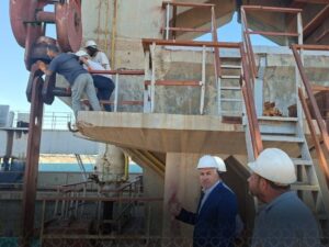 وزارة الطاقة: استمرار تخفيض التمريرات المائية عبر سد الفرات وإغلاق البوابة رقم (4) من المفيض