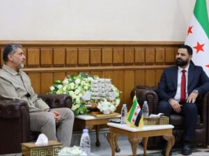 محافظ طرطوس يبحث مع الرئيس التنفيذي لموانئ دبي تطوير المرفأ