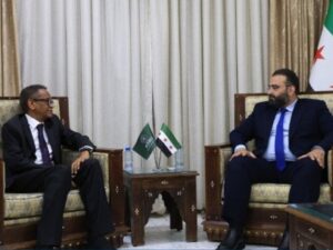 لتعزيز الشراكة الإعلامية.. وزير الإعلام يلتقي مدير عام اتحاد إذاعات الدول العربية